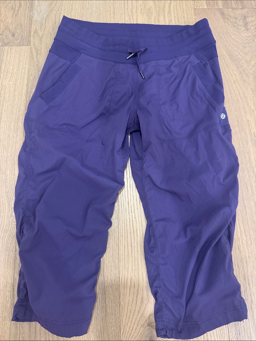 Lululemon athletica Deep Purple Capri Joggers
